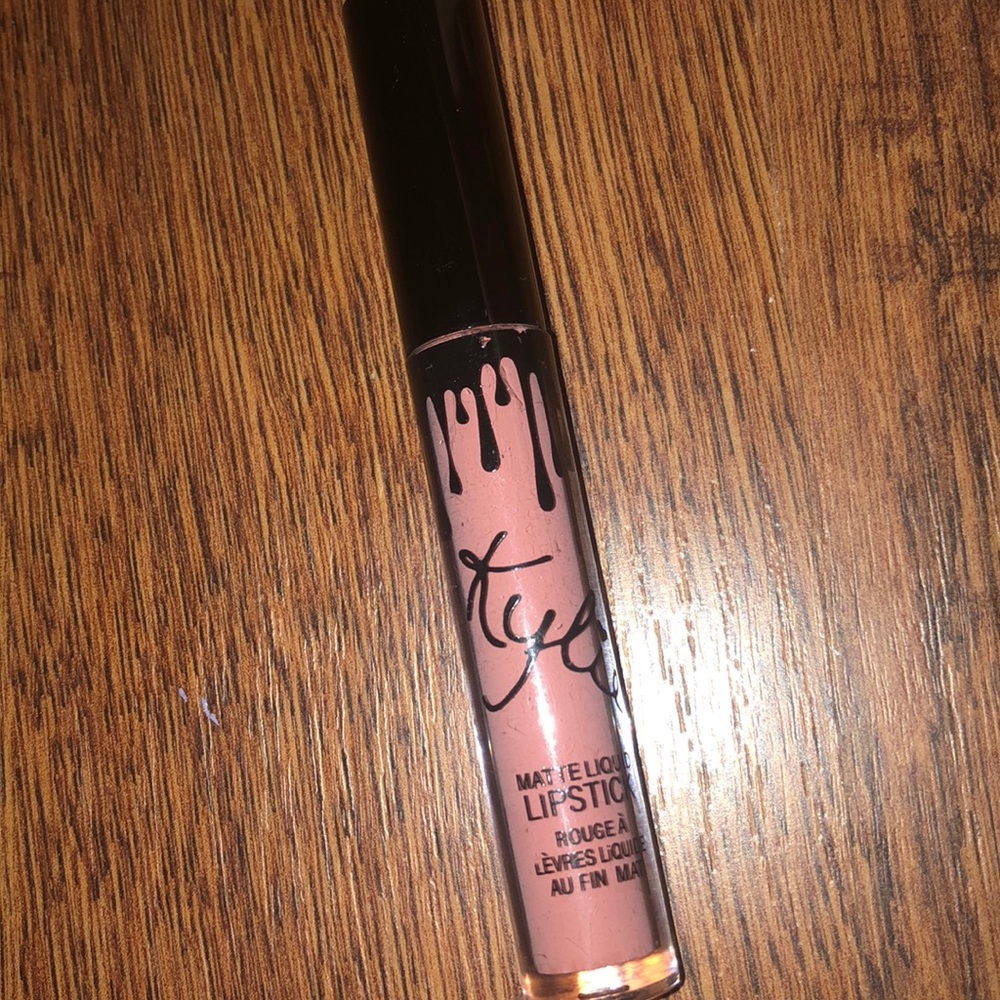 Kylie cosmetics “Koko K” liquid lipstick